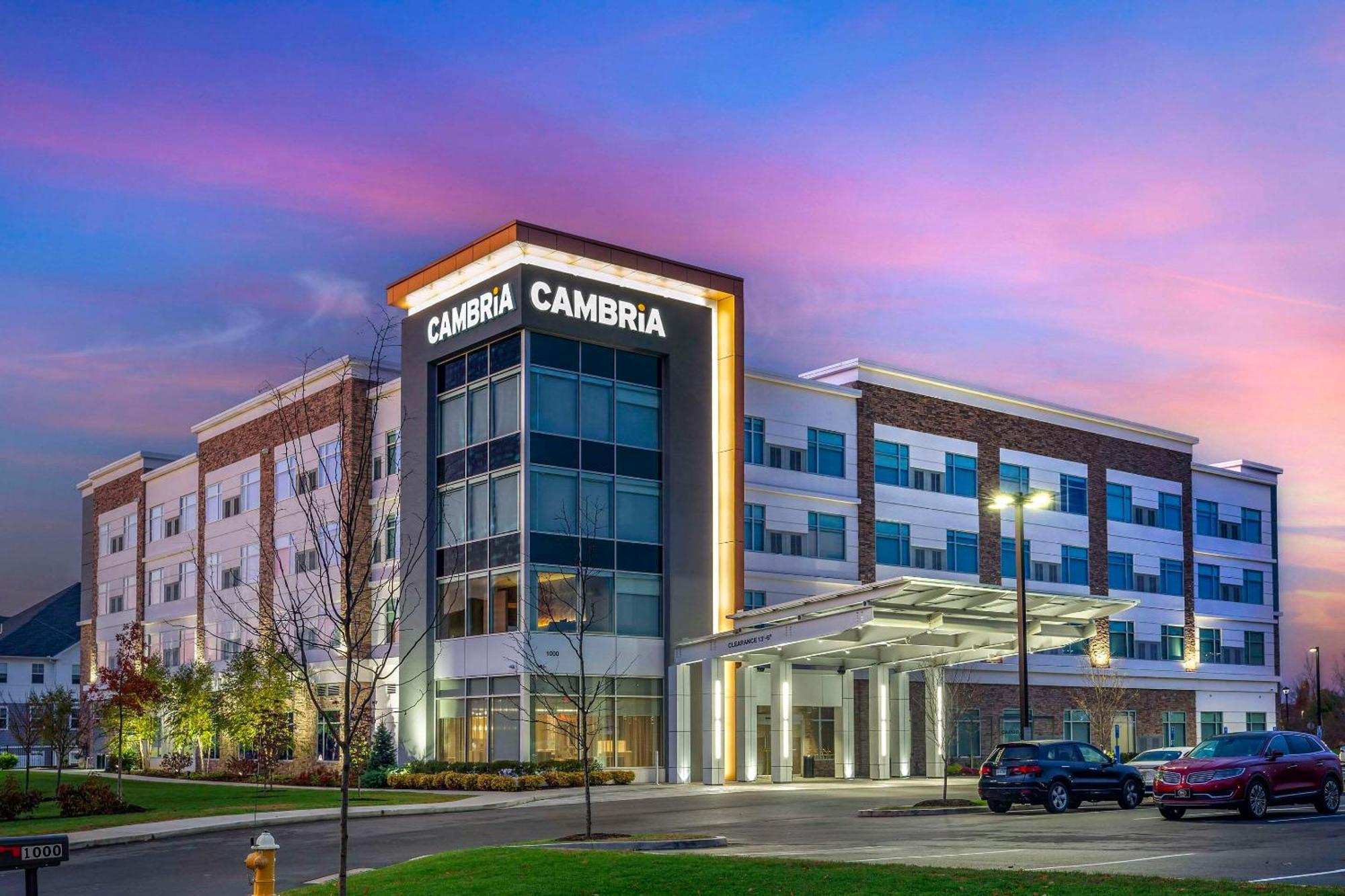 Cambria Hotel Manchester South Windsor Exterior photo